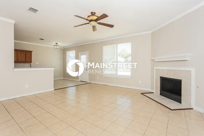 1433 Pheasant Run Trl - Photo 5 of 17