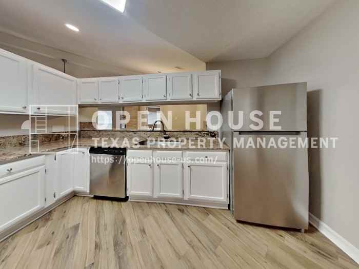 3238 Lindenfield Dr - Photo 5 of 18