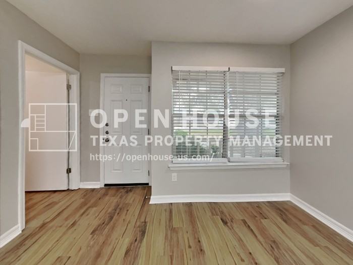 3238 Lindenfield Dr - Photo 7 of 18