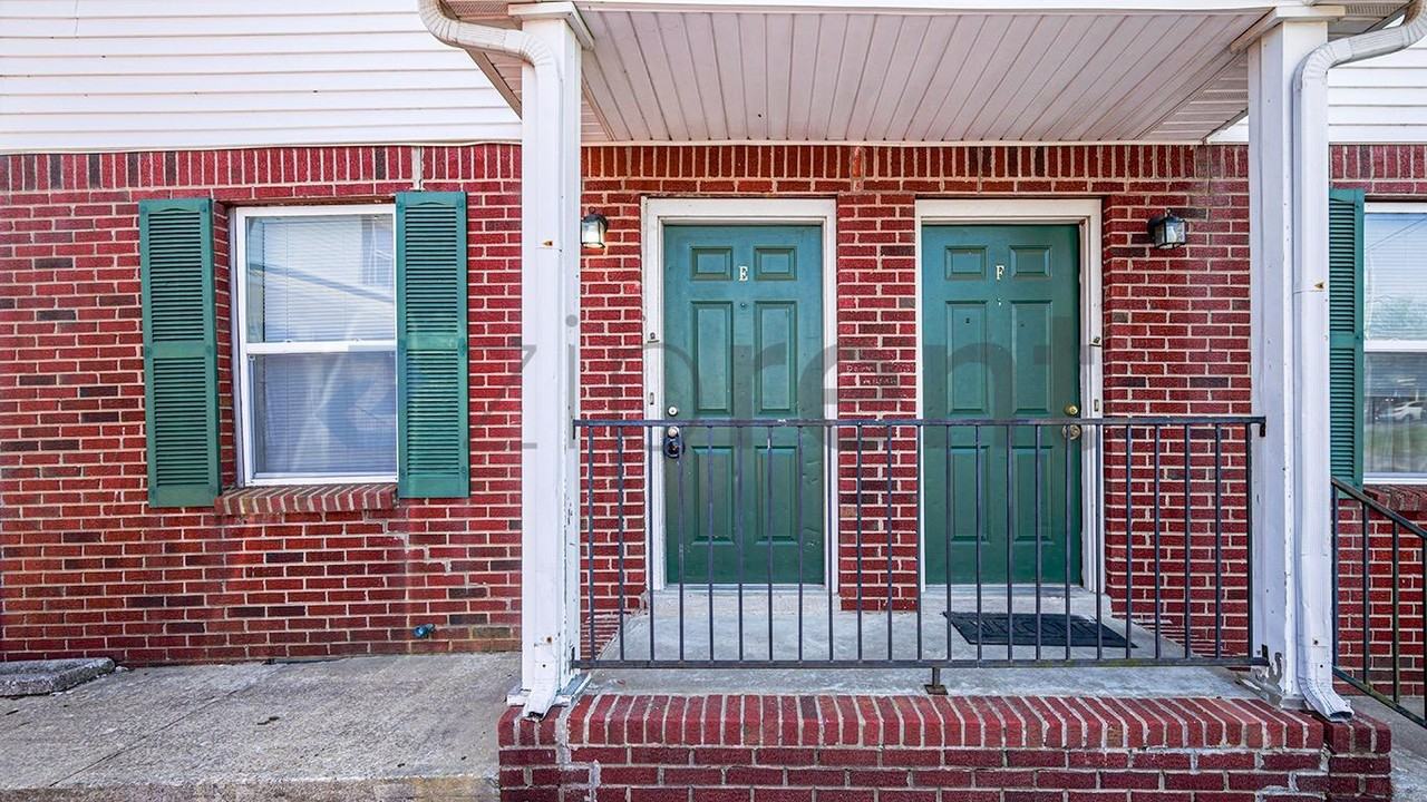 815 Golfview Pl #E - Photo 2 of 22