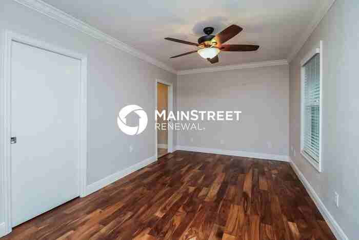 644 Cypress Ln - Photo 6 of 15