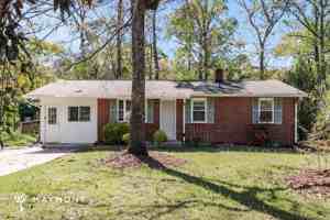 featured image of 1633 Overhill Rd