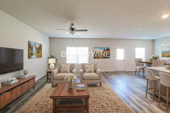 151 Avondale Blvd - Photo 2 of 25