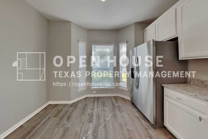 19119 Sprintwood Ct - Photo 6 of 23