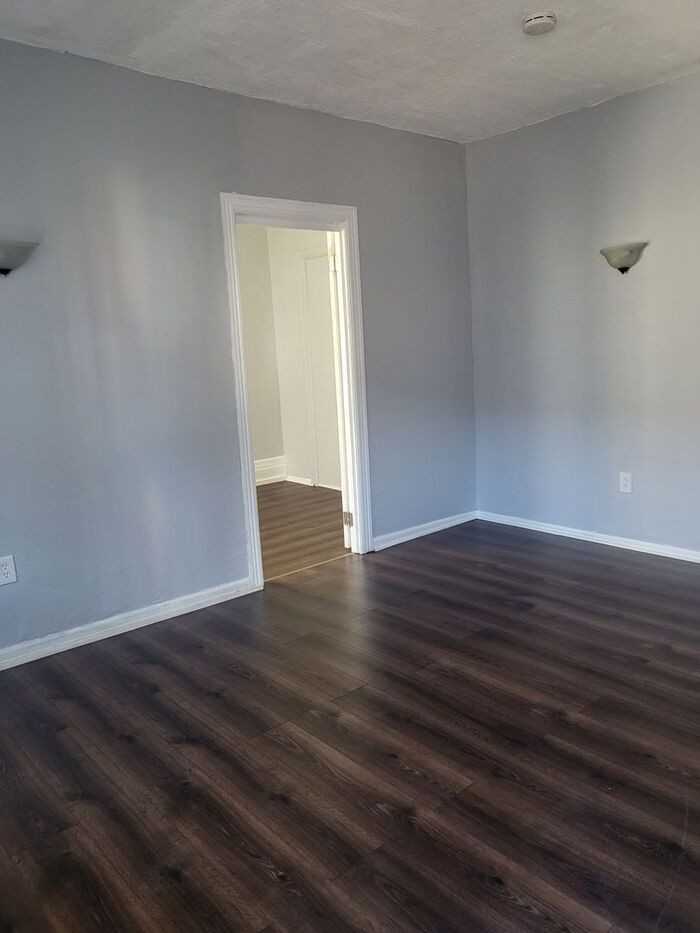 1163 E State St #9 - Photo 3 of 29