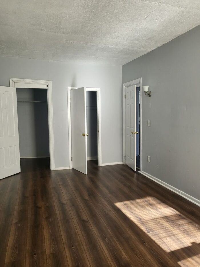 1163 E State St #9 - Photo 6 of 29