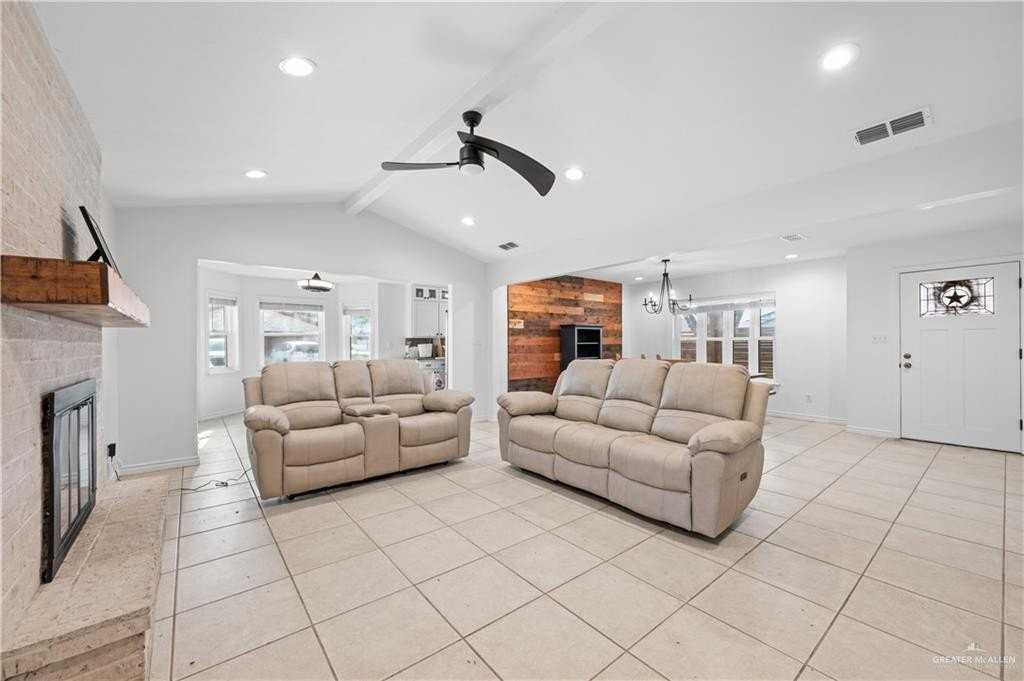 4012 Auburn Ave - Photo 6 of 27