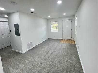 693 Formwalt Street Southwest - Photo 3 of 9