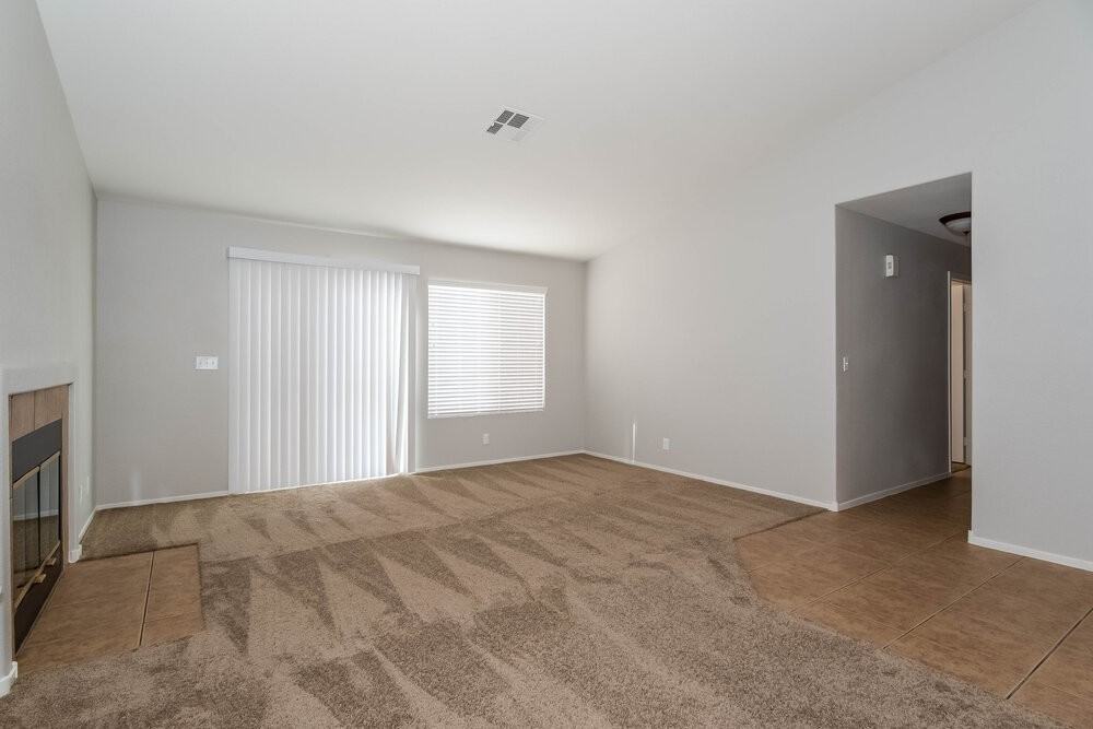 4515 Shannon Jean Ct - Photo 3 of 14