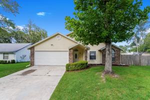 featured image of 1266 Bee St N