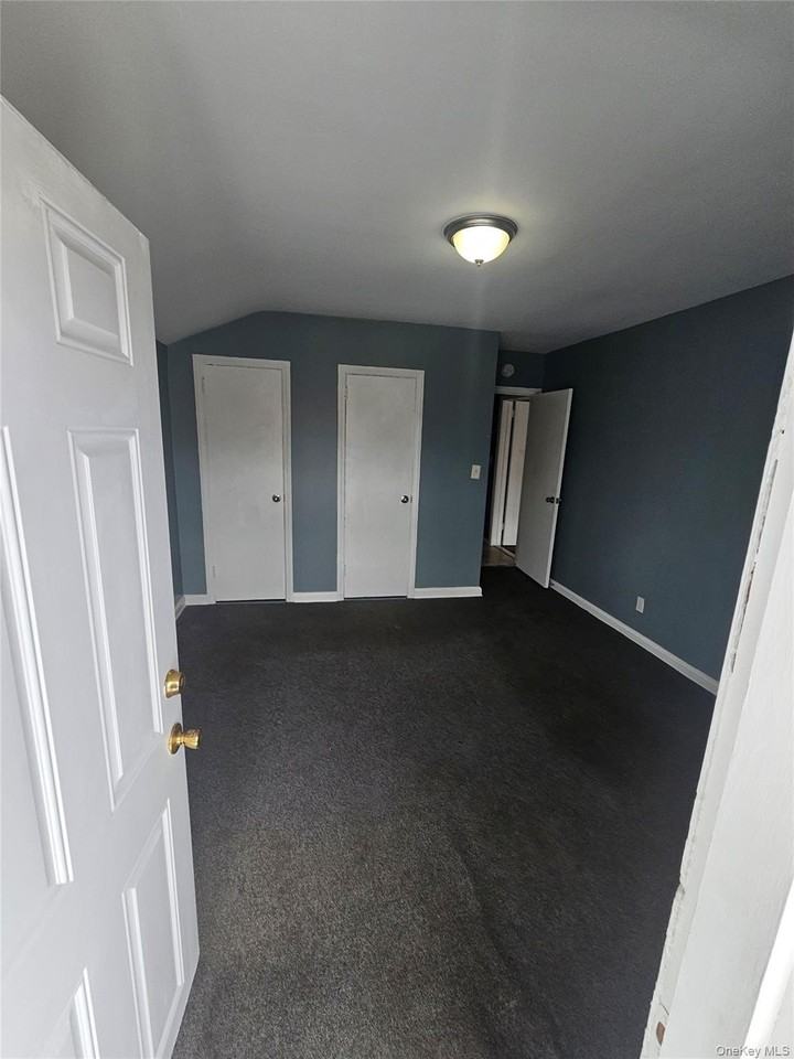 13724 228th St - Photo 5 of 18