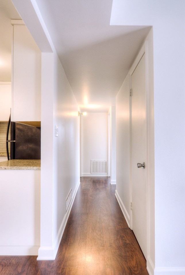 6101 W 94th St Apt C7 - Photo 6 of 16