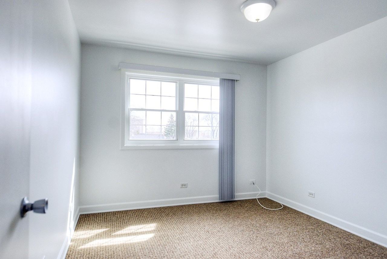 6101 W 94th St Apt C7 - Photo 7 of 16