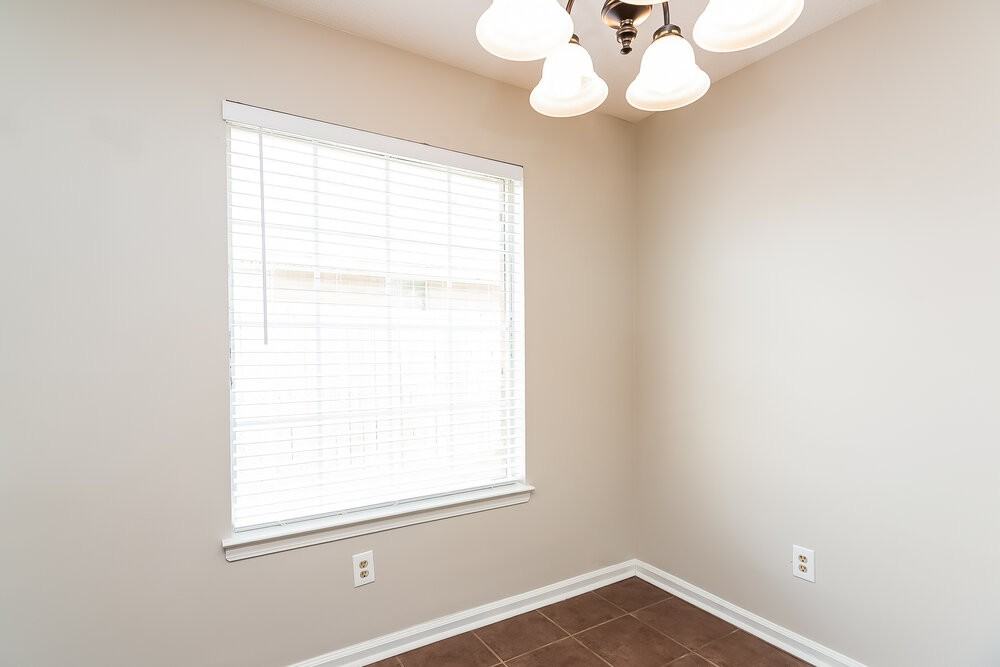 1886 Towson Ln - Photo 3 of 13