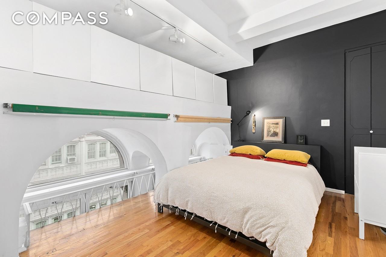 4 Lexington Ave #8F - Photo 4 of 6