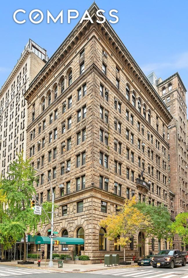 4 Lexington Ave #8F - Photo 6 of 6