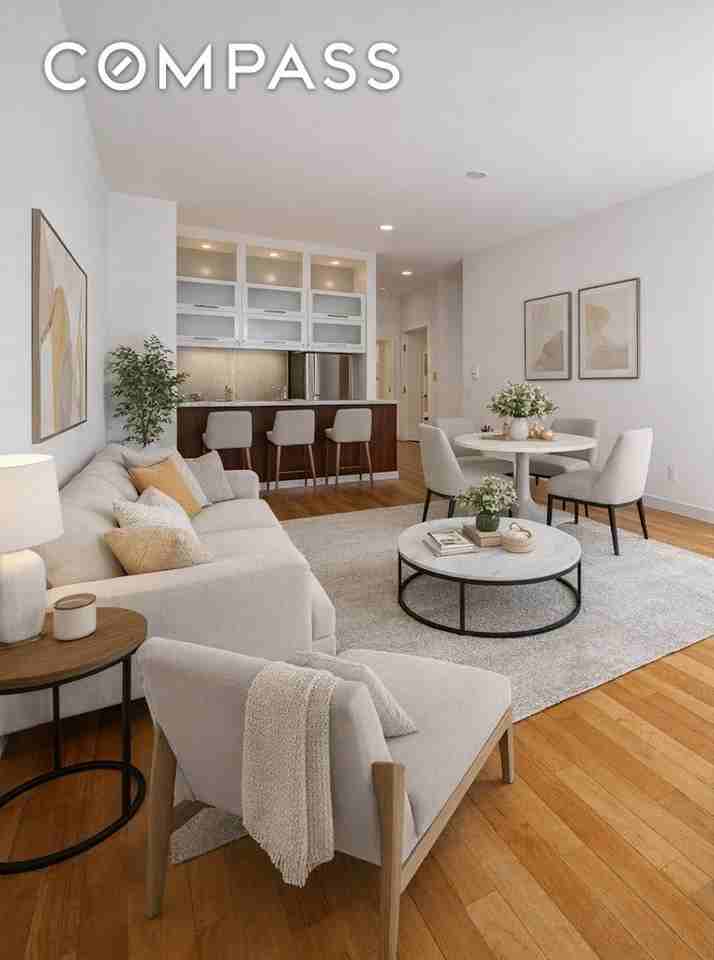 4126 27th St #6G - Photo 3 of 6