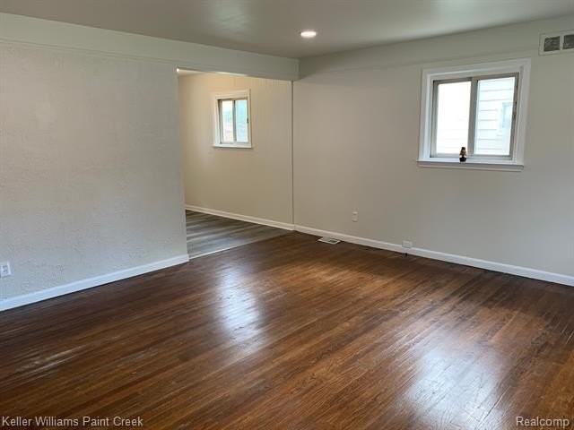 22340 Masch Ave - Photo 5 of 19