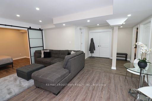 53 Counsellor Terrace - Photo 5 of 10