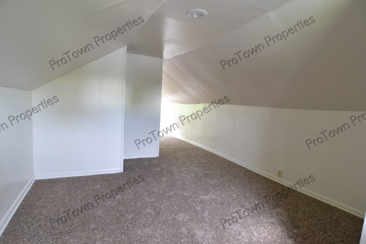 508 South Des Plaines Street - Photo 3 of 8