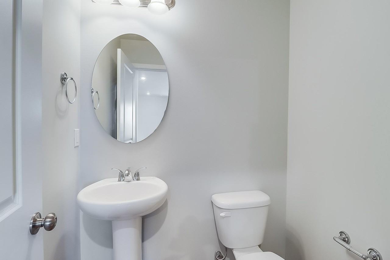 13145 Turtle Creek Pkwy #1 - Photo 6 of 17