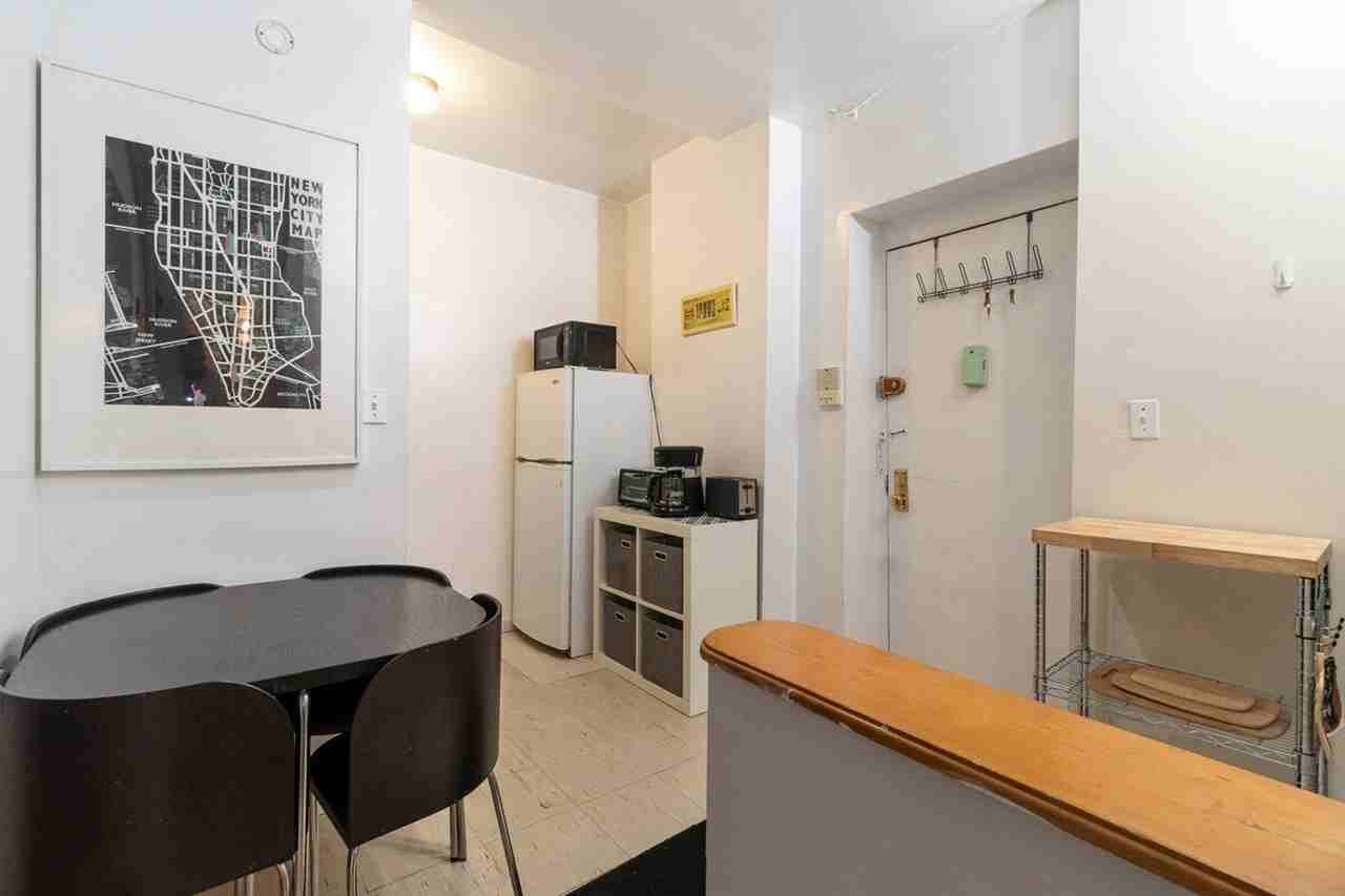 329 E 94th St #1032023P - Photo 4 of 20