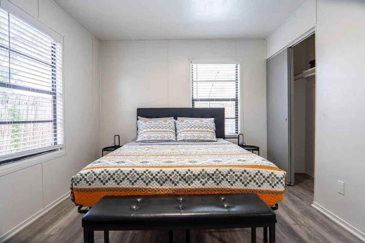 9096 Dubois Blvd #1094220P - Photo 3 of 31