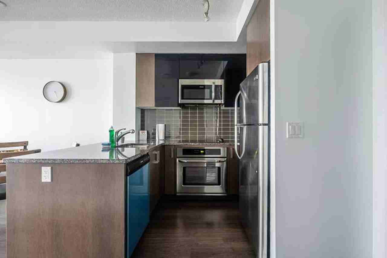 89 Dunfield Ave #1345773P - Photo 7 of 31