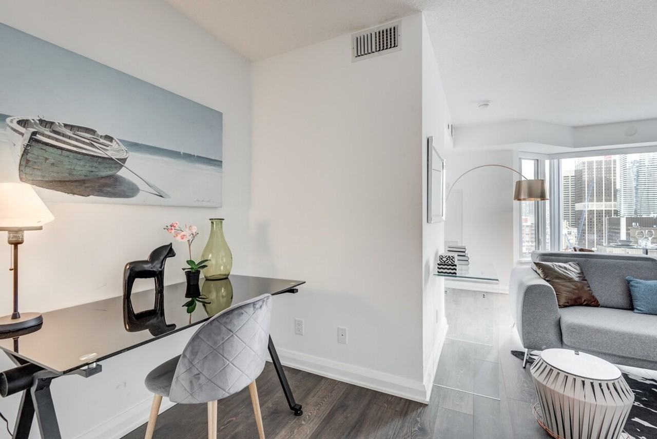 155 Yorkville Ave #1045463P - Photo 7 of 20