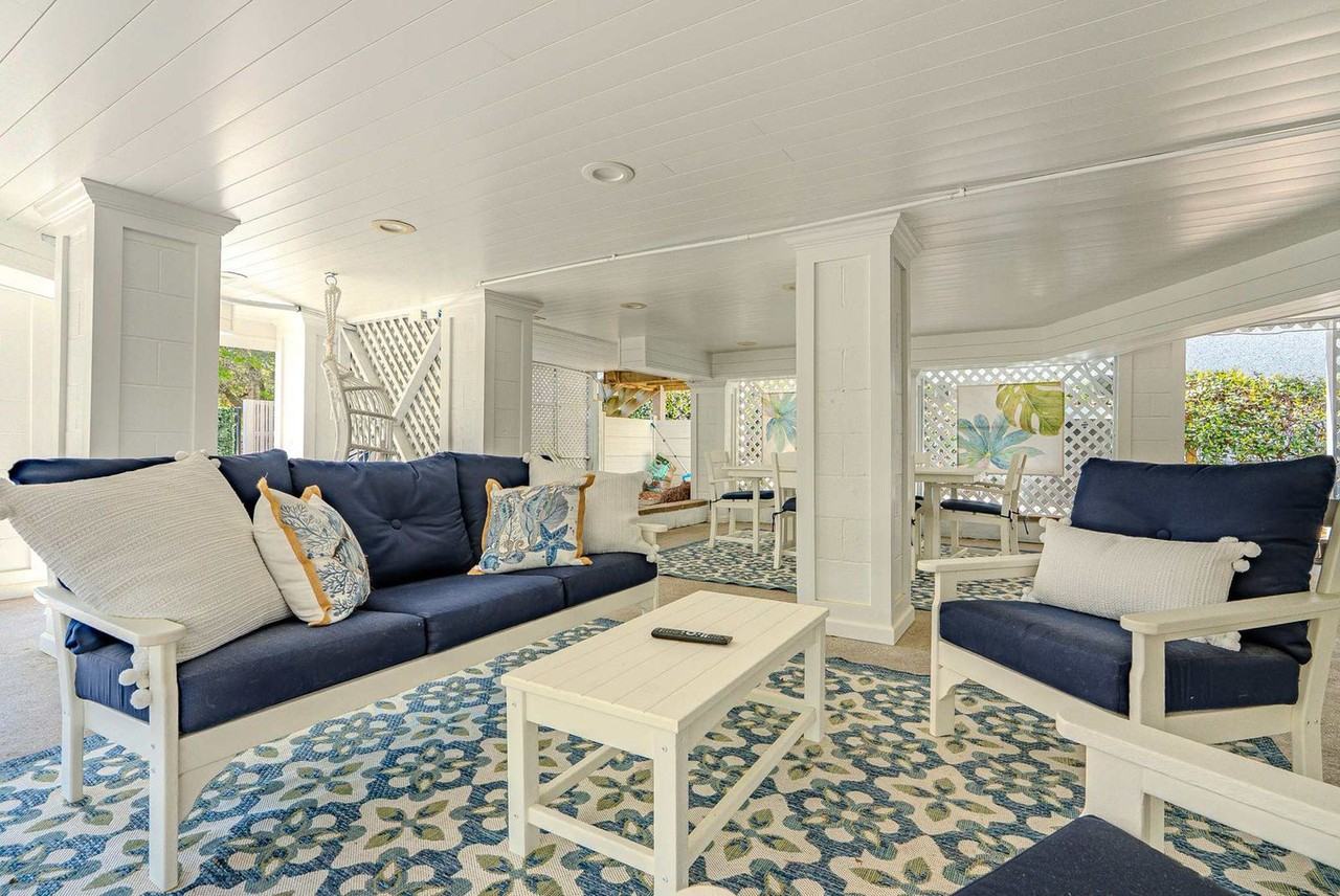 7 Periwinkle Ln #1388270P - Photo 4 of 50
