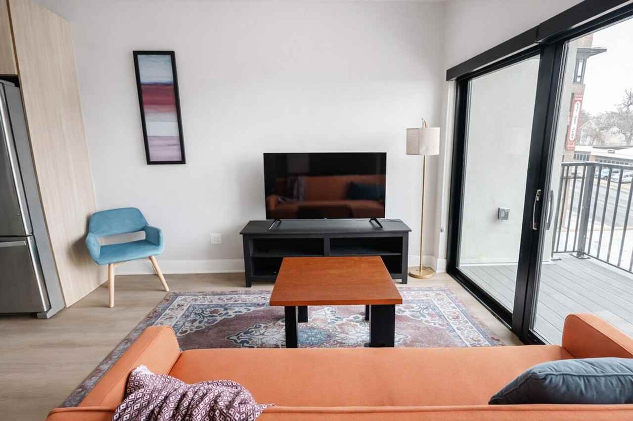 203 N 48th St #1464882P - Photo 4 of 16