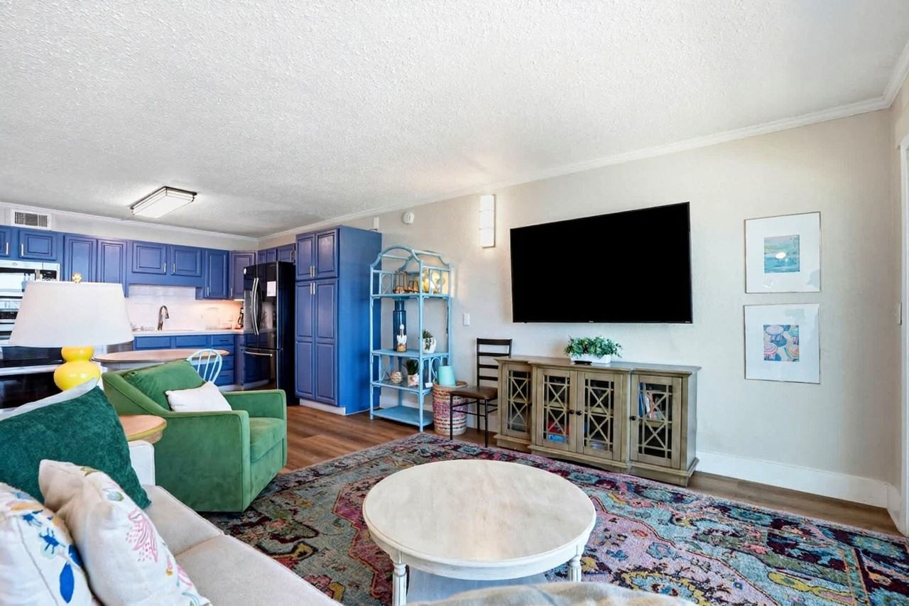 8743 Thomas Dr #1491598P - Photo 5 of 50