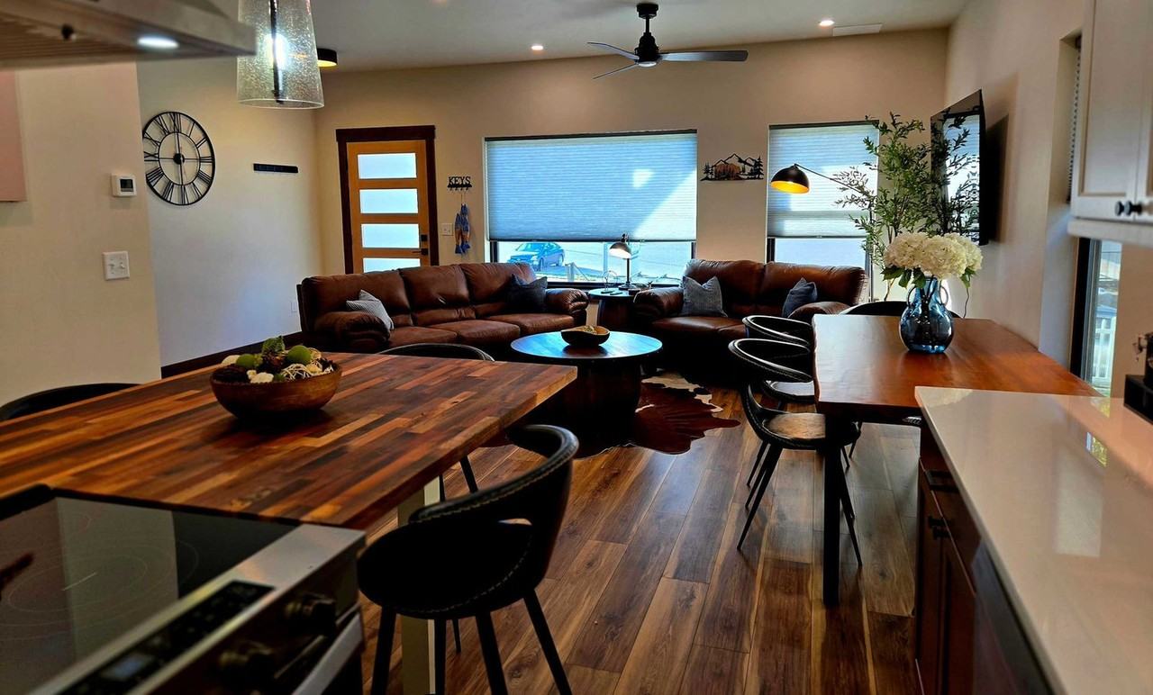 37 S Rodney St #1492822P - Photo 4 of 31