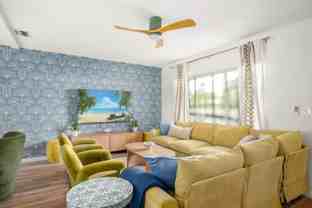 84 21st Ter Se - Photo 1 of 1