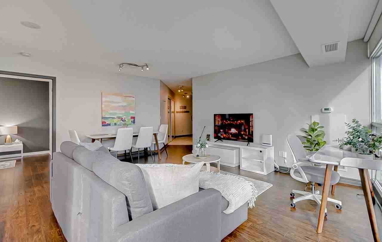 24 Harbour St #1507867P - Photo 2 of 24