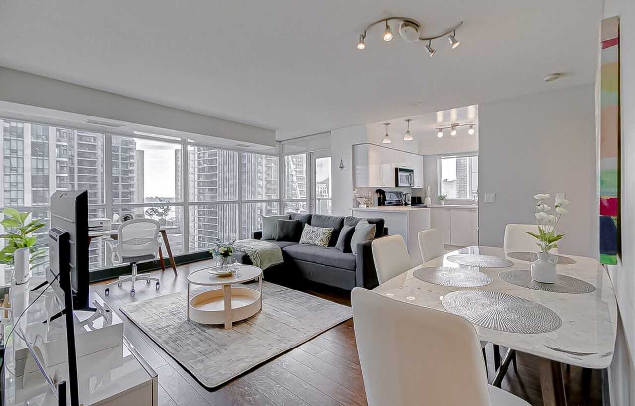 24 Harbour St #1507867P - Photo 5 of 24