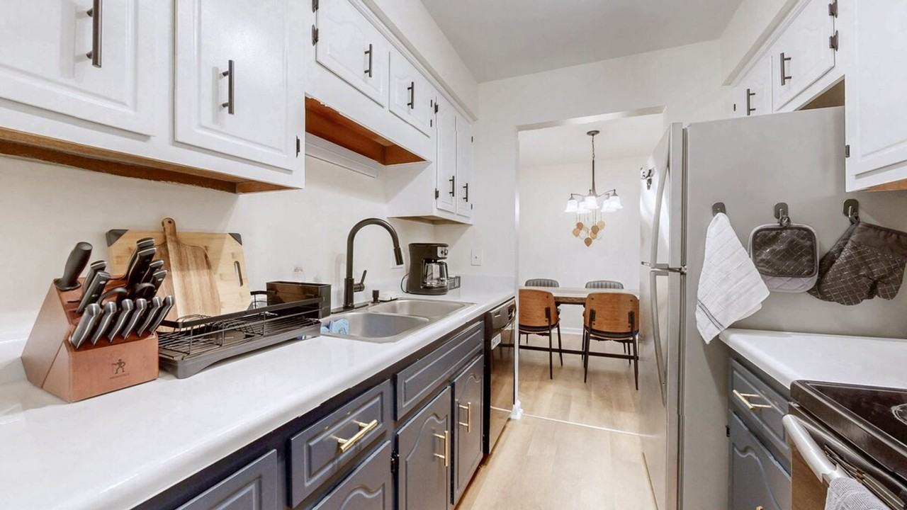 253 White Oak Rd #1473712P - Photo 5 of 22