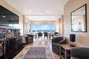 featured image of 54 Cliff Rd E