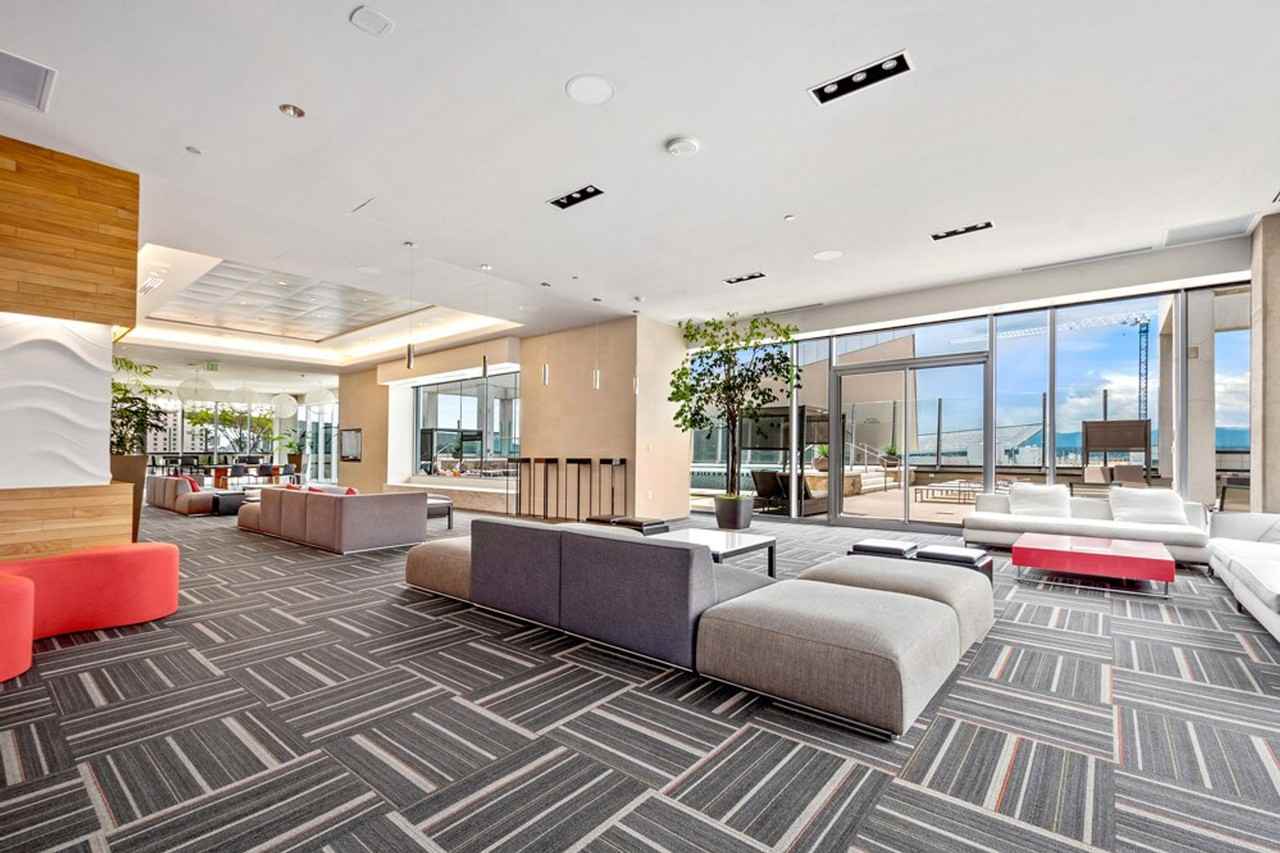 1500 Champa St #1508519P - Photo 2 of 9