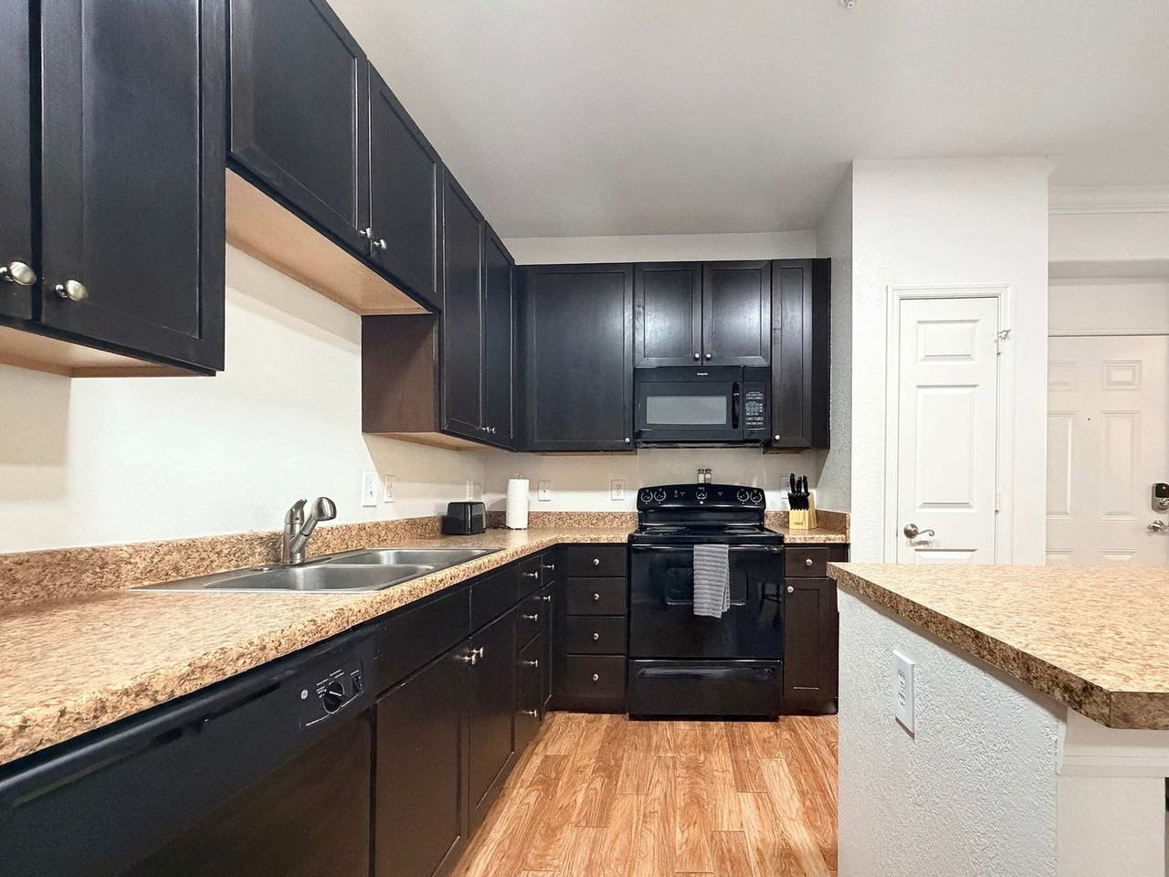 25150 Lovegrass Dr #1510840P - Photo 5 of 21