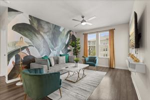 featured image of 1231 E Plant St