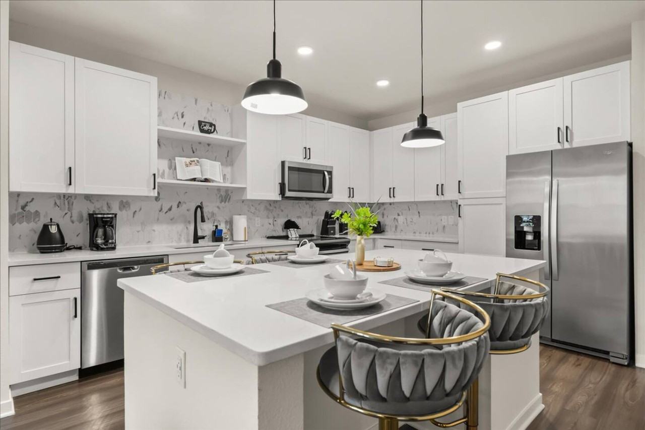 1231 E Plant St #1511056P - Photo 5 of 22