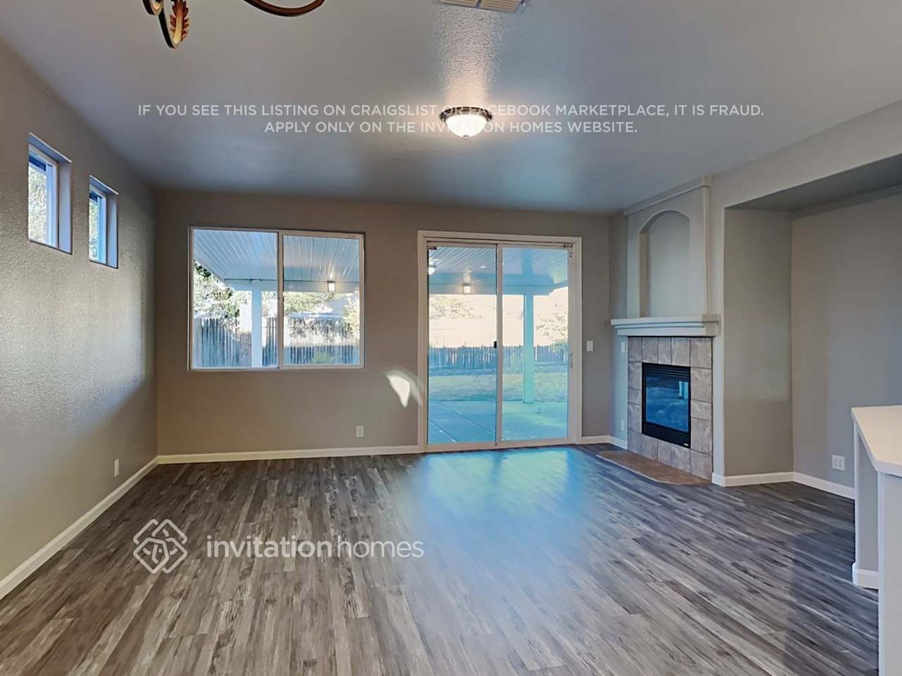 5535 Ridgepoint Dr - Photo 5 of 19