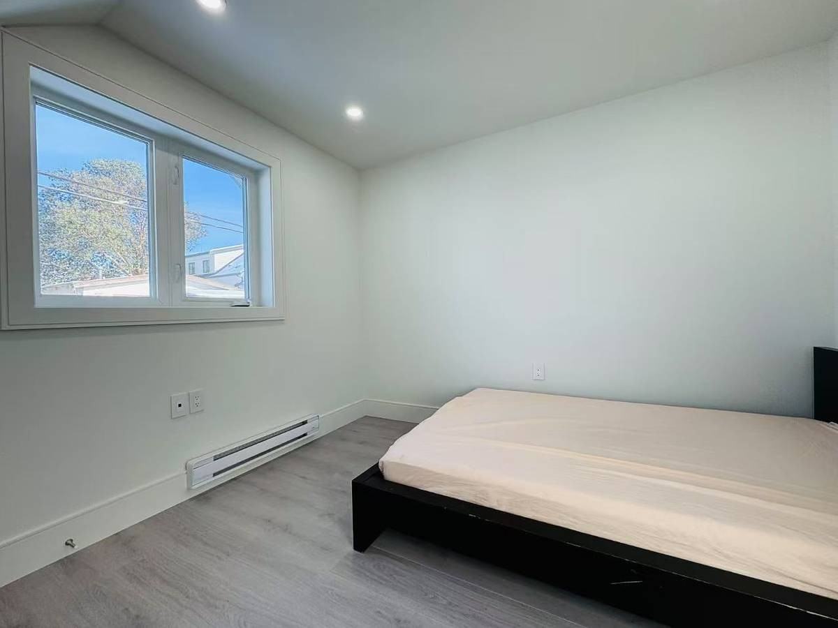 400 East 56th Avenue - Photo 7 of 12