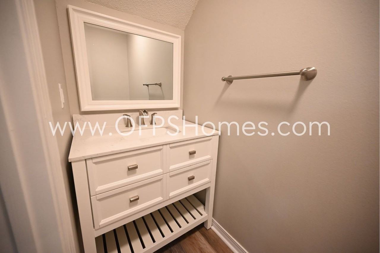 214 Tooke St #A - Photo 7 of 25