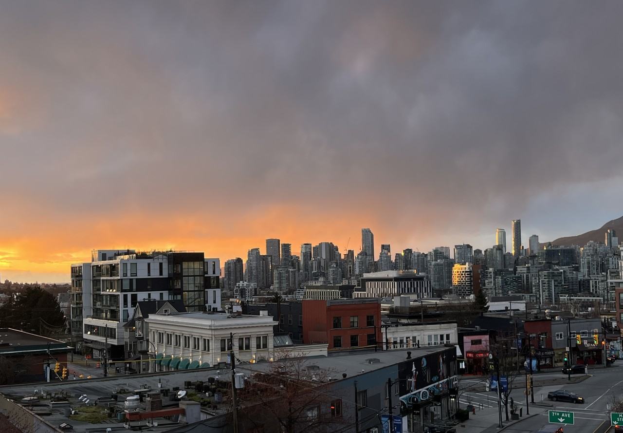 288 East 8th Avenue - Photo 5 of 8