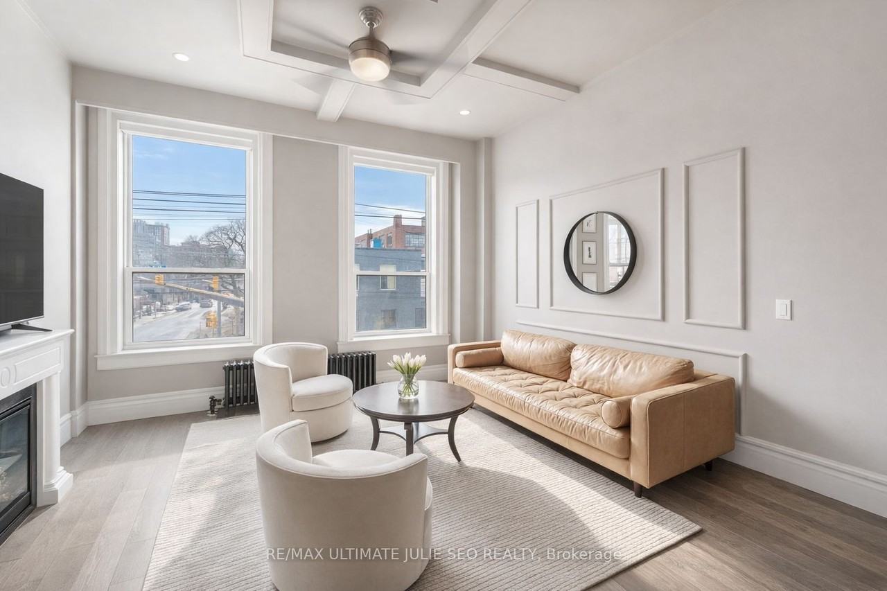 654 Queen Street West - Photo 2 of 18