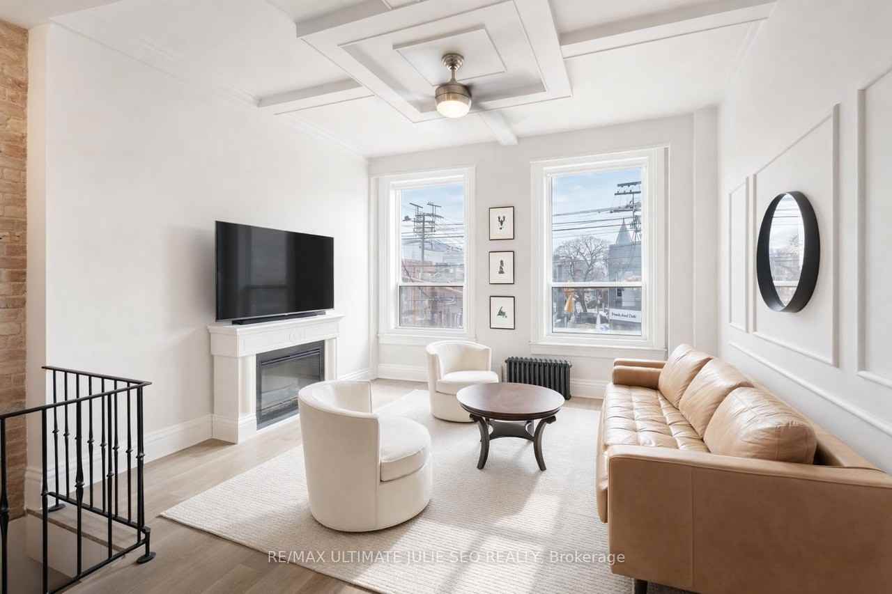 654 Queen Street West - Photo 3 of 18