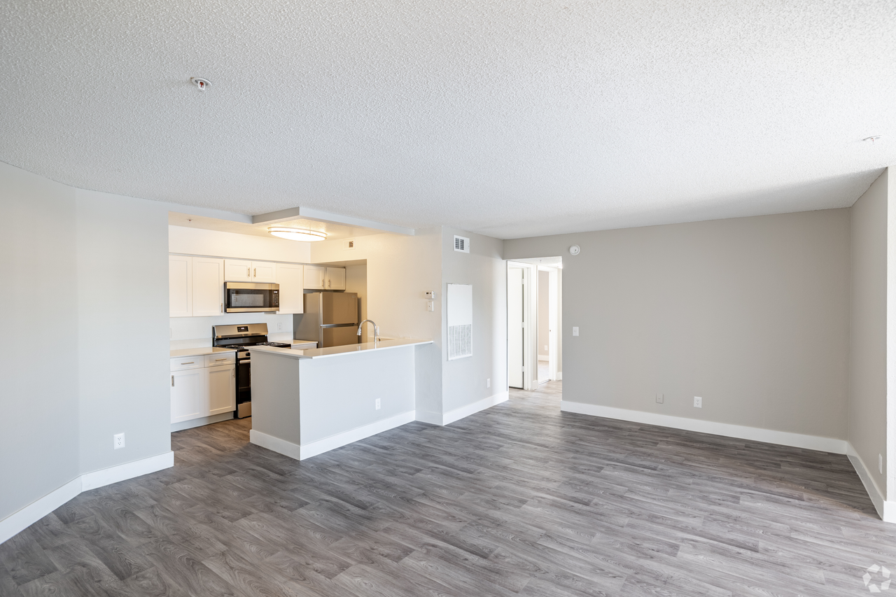 The Point at Naples - Photo 2 of 27