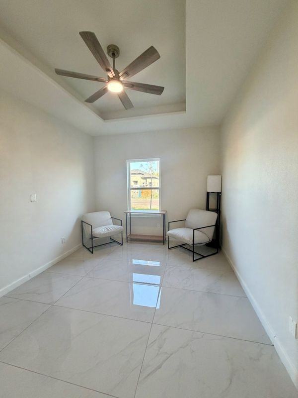 903 La Laguna Rd - Photo 2 of 11